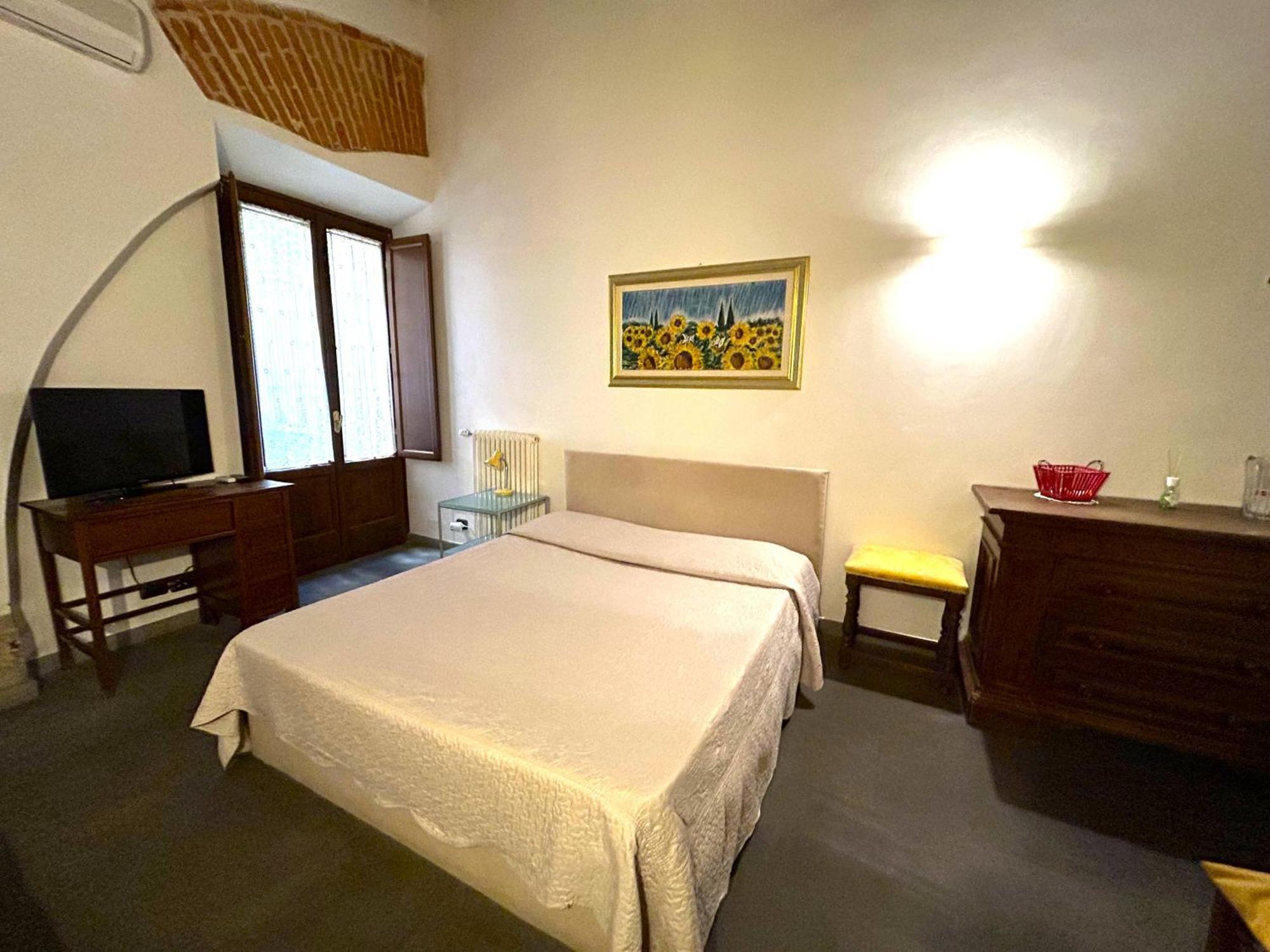 La Corte Del Re Suite & Rooms Arezzo Esterno foto