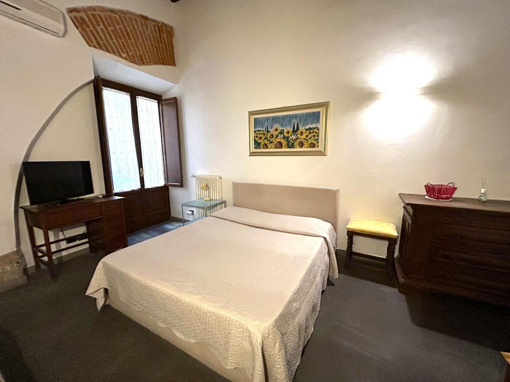 La Corte Del Re Suite & Rooms Arezzo Esterno foto