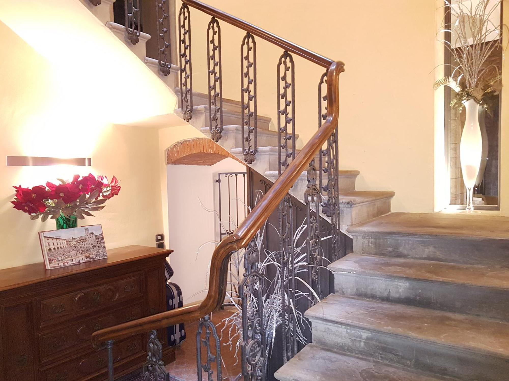 La Corte Del Re Suite & Rooms Arezzo Esterno foto