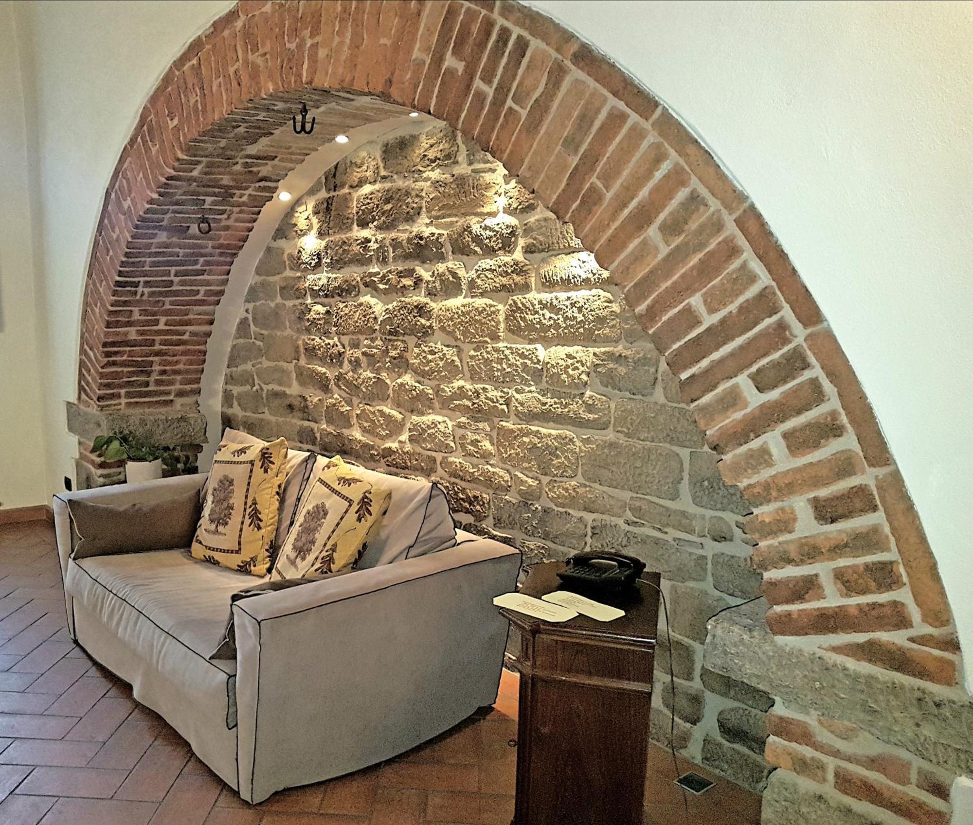 La Corte Del Re Suite & Rooms Arezzo Esterno foto